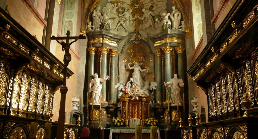 Ołtarz główny kościoła klasztornego w Jędzejowie
