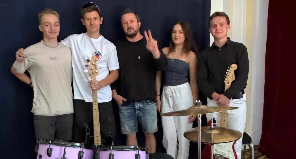Koncerty i muzyka, Szkolny zespół wystąpi Dniach Chełmu Śląskiego - zdjęcie, fotografia