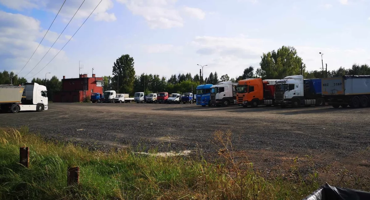 NEWS, Parking ciężarówek Piastów Śląskich zostanie przebudowany Sprawa ciągnęła - zdjęcie, fotografia