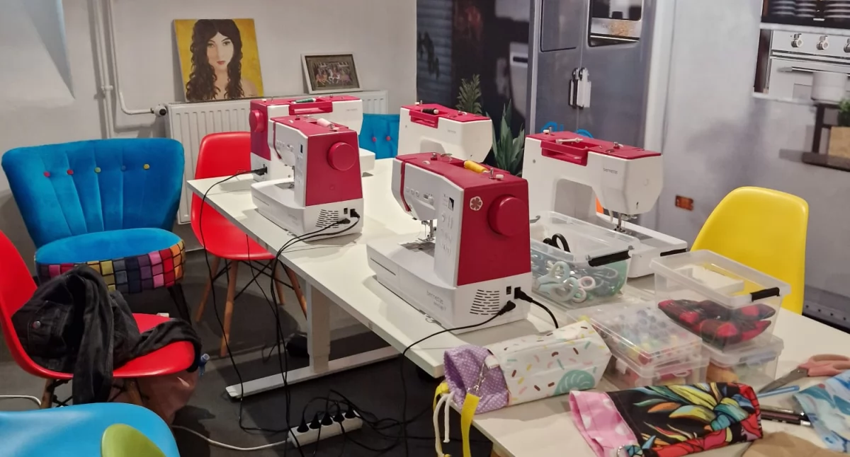 EDUKACJA, Kreatywnie licealnej Piwnicy Artystycznej - zdjęcie, fotografia