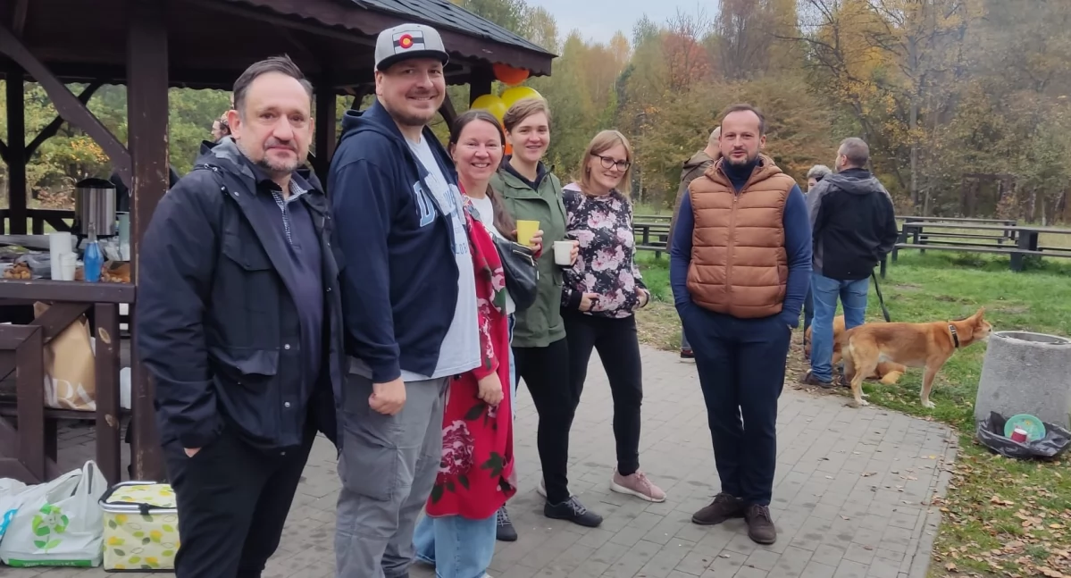 NEWS, Świętowali ocalenie - zdjęcie, fotografia