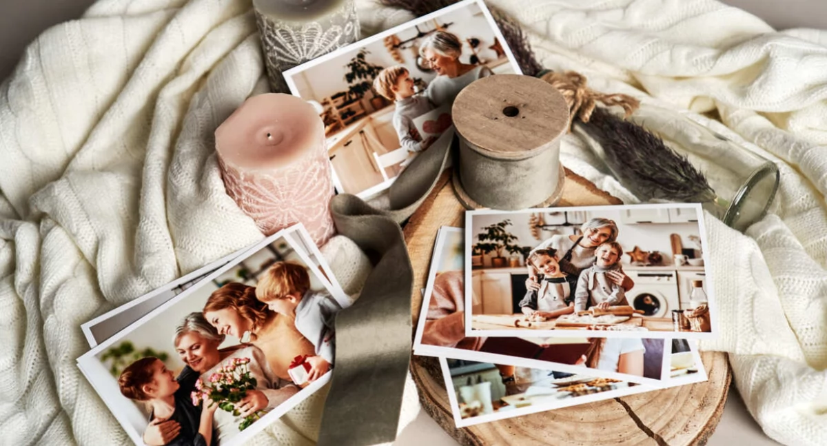 Informator gospodarczo reklamowy, Odbitki świąteczne upominki dziadków zatrzymaj wspomnienia papierze - zdjęcie, fotografia