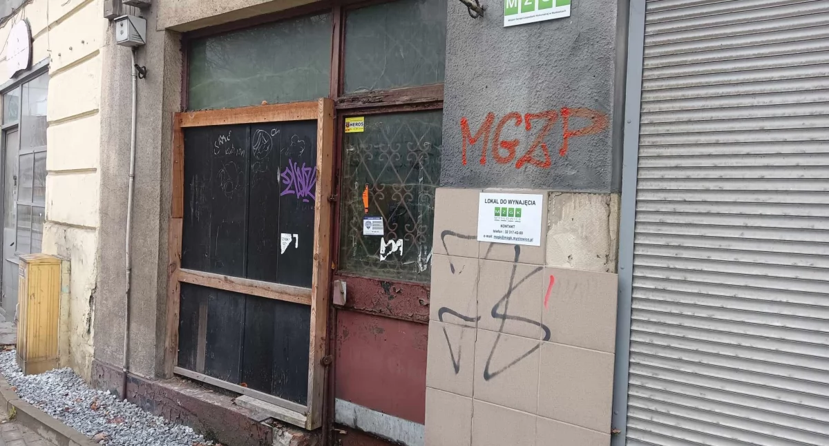 NEWS, Rudera wynajęcia jedyne - zdjęcie, fotografia