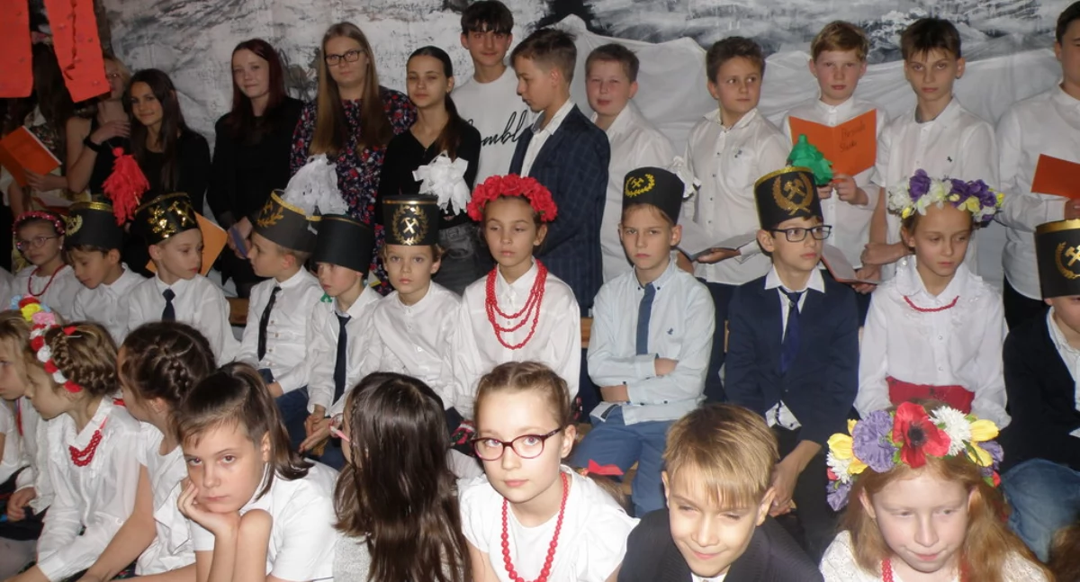 EDUKACJA, Górnicza biesiada szkole Wesołej - zdjęcie, fotografia