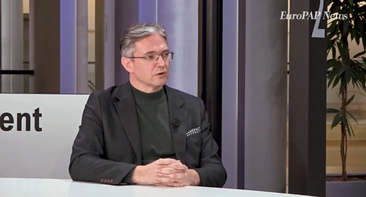 POLITYKA, Webinar zapewnić Europie bezpieczeństwo zdrowotne - zdjęcie, fotografia