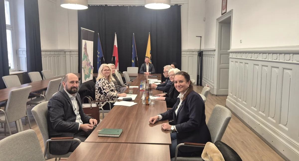 ECO, Larysz zadbać przyrodnicze tereny - zdjęcie, fotografia