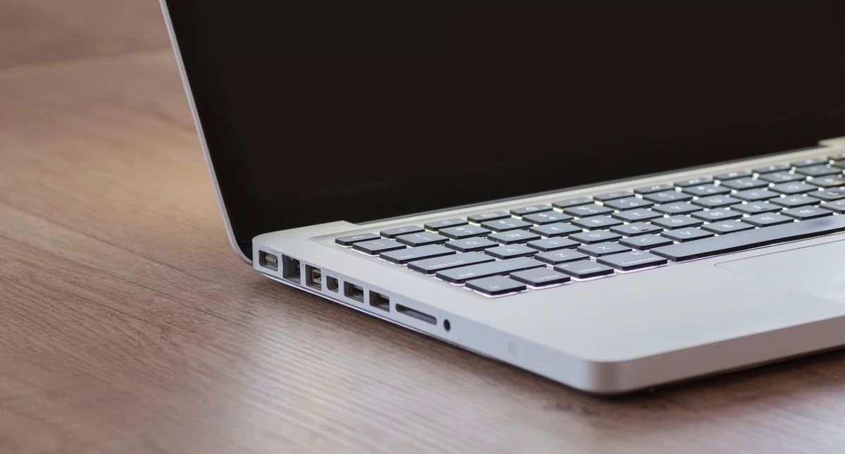 NEWS, Kolejne darmowe laptopy nauczycieli - zdjęcie, fotografia