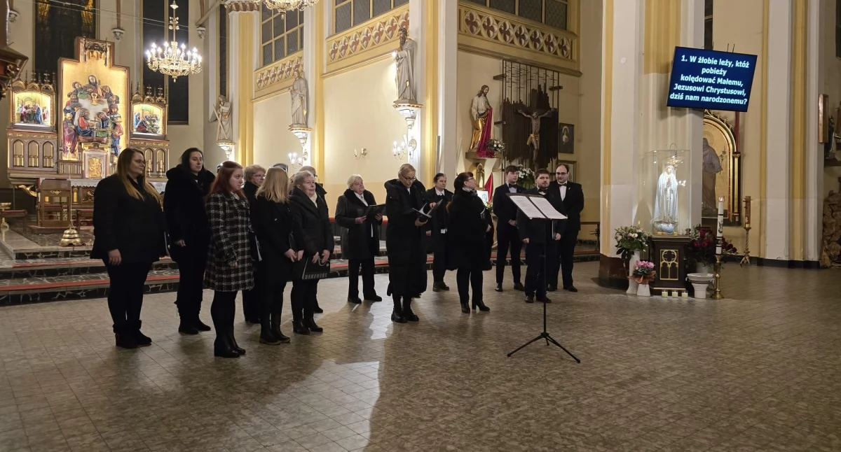 Koncerty i muzyka, Koncert kolęd parafii - zdjęcie, fotografia