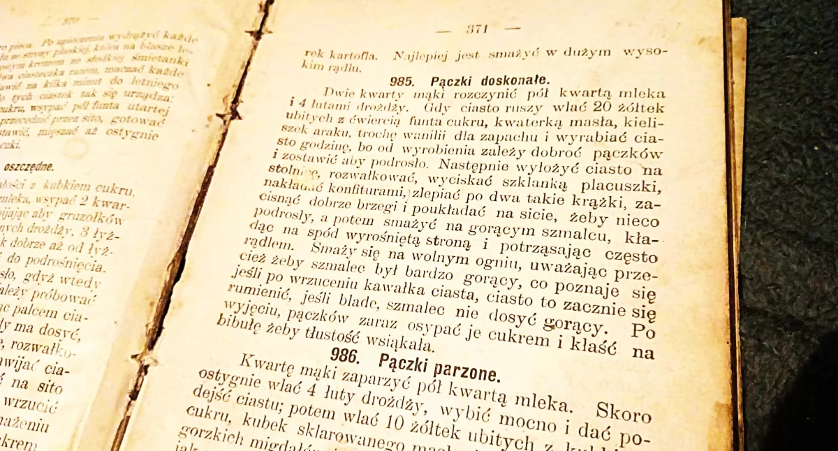 NEWS, robili paczki Poradnika Młodych Gospodyń - zdjęcie, fotografia