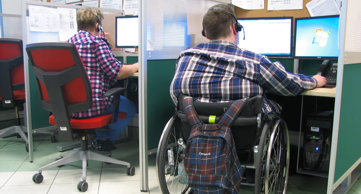 INFORMATOR, informuje niepełnosprawność zawsze oznacza niezdolność pracy - zdjęcie, fotografia