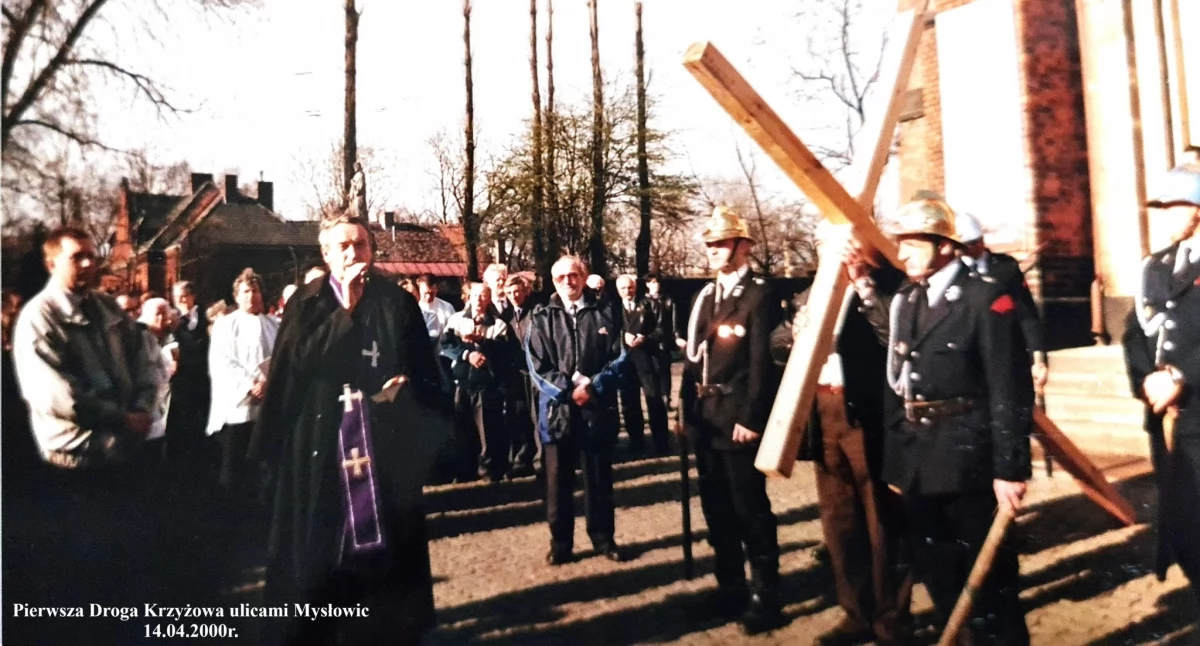 NEWS, Droga krzyżowa ulicami Mysłowic - zdjęcie, fotografia