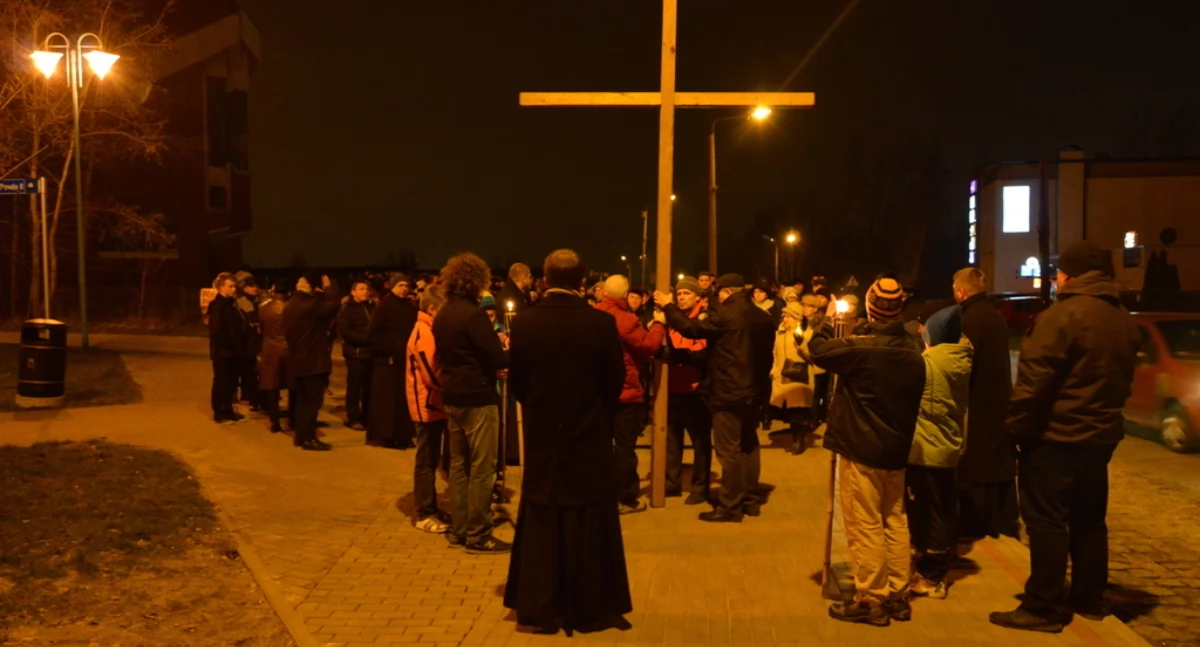 NEWS, kwietnia ulicami Mysłowic przejdą drogi krzyżowe - zdjęcie, fotografia