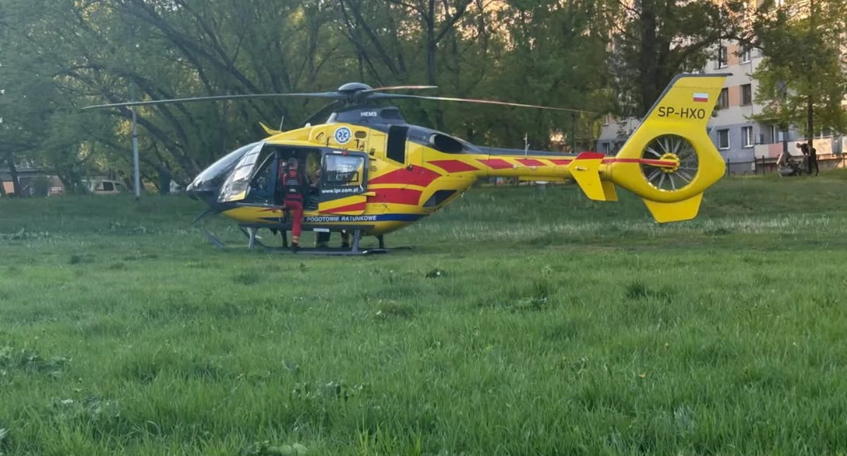 NEWS, Wypadek Piasku Dziecko wypadło - zdjęcie, fotografia