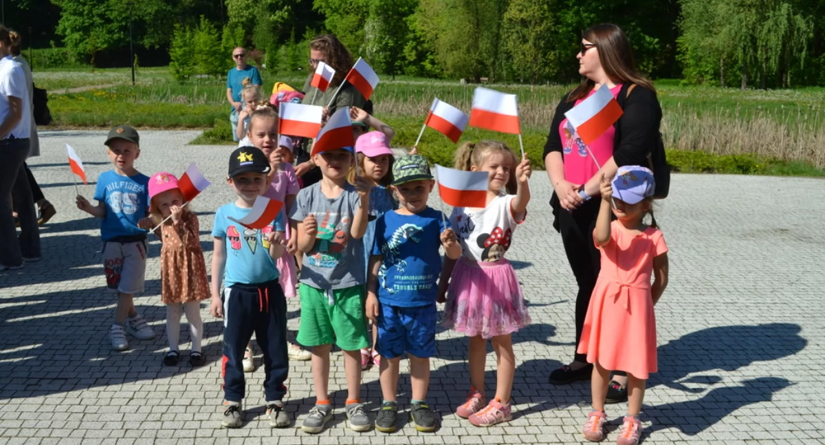 NEWS, Dzień Flagi Mysłowicach Uroczystości Promenadzie - zdjęcie, fotografia