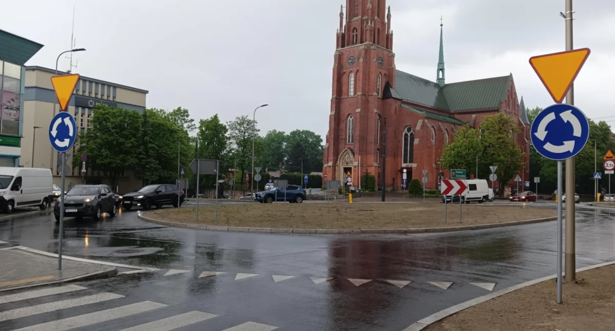 SAMORZĄD, Rondo Centrum Mysłowic nazwę Miasta Mysłowice zdecydowała - zdjęcie, fotografia