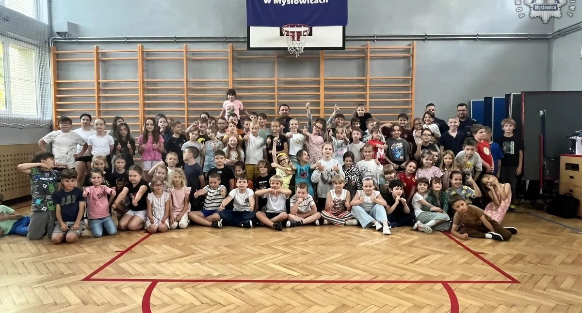 NEWS, Opowiedzieli uczniom zachować bezpieczeństwo wakacjach - zdjęcie, fotografia
