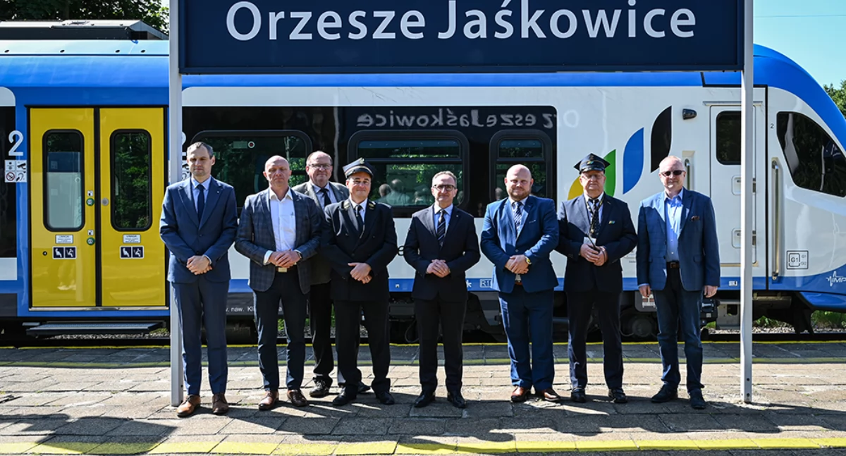 NEWS, latach pociągi wróciły trasę Tychy Orzesze Jaśkowice - zdjęcie, fotografia