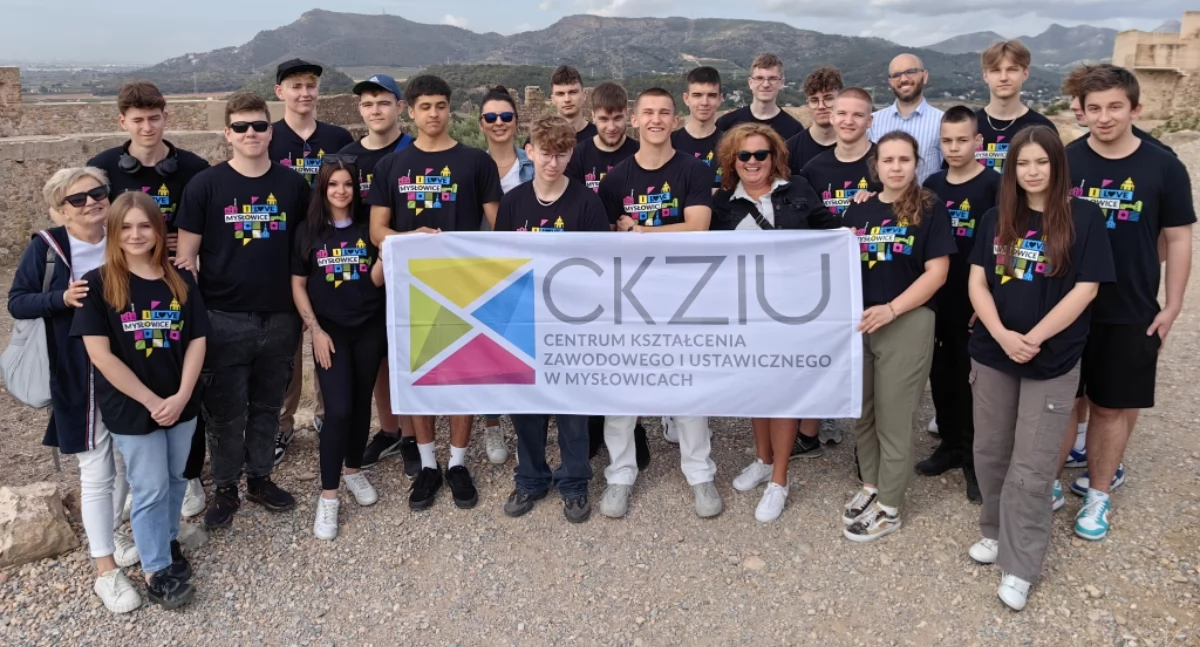 EDUKACJA, Kolejne staże zagraniczne uczniów CKZiU - zdjęcie, fotografia