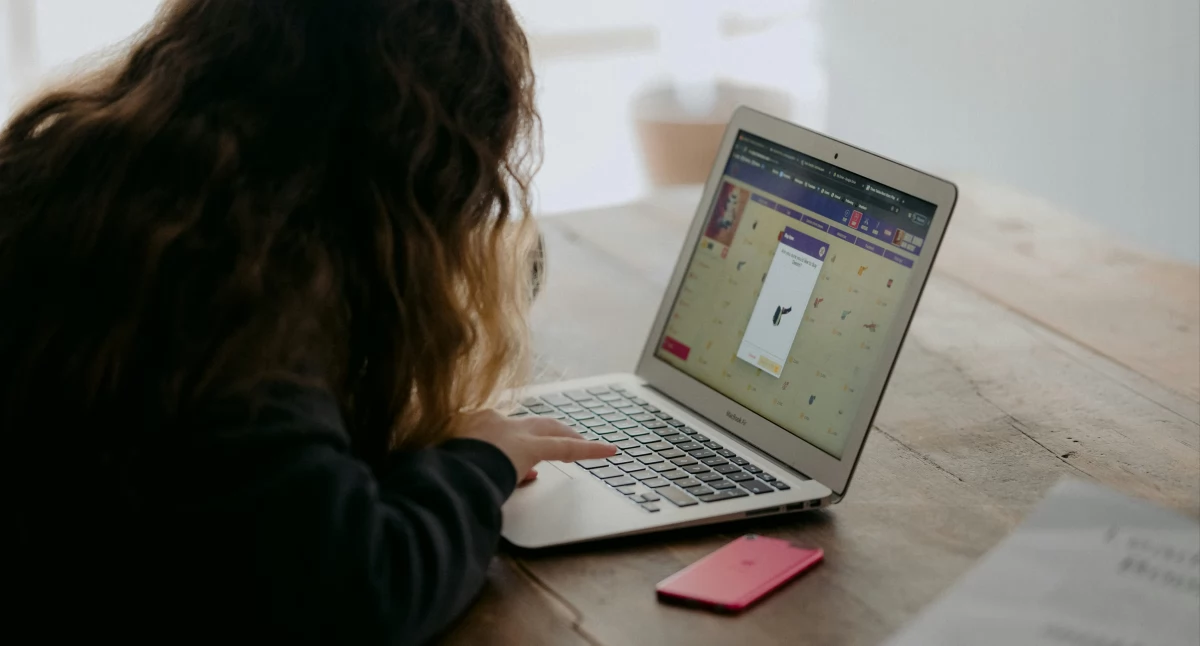 Informator gospodarczo reklamowy, Studia psychologiczne online dlaczego warto wybrać formę kształcenia - zdjęcie, fotografia