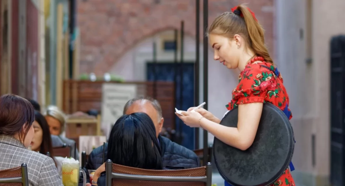 NEWS, Student pracy wakacjach kiedy ubezpieczenia społeczne obowiązkowe - zdjęcie, fotografia