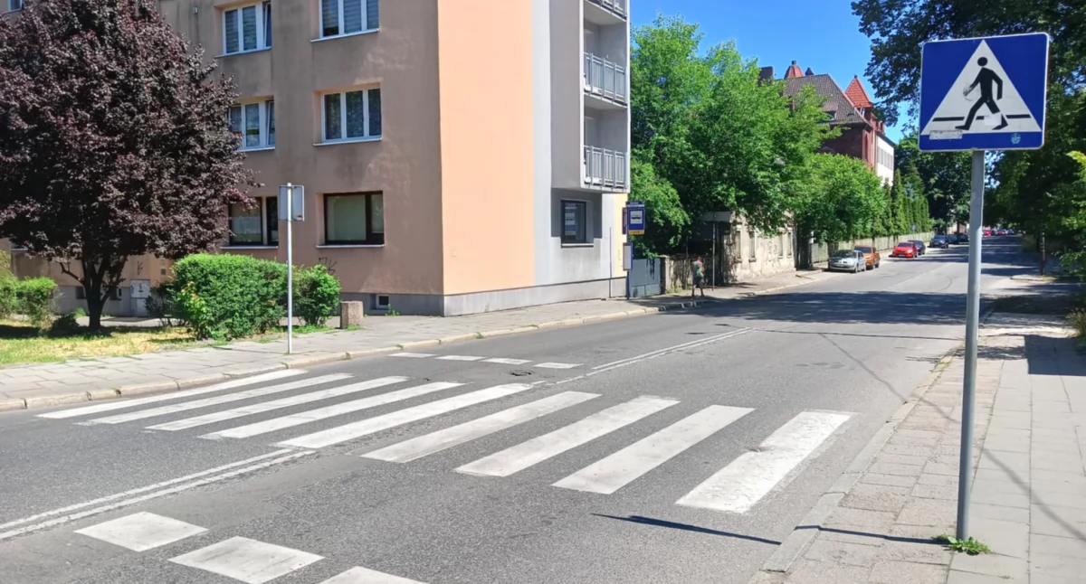 NEWS, odnowił przejścia pieszych - zdjęcie, fotografia