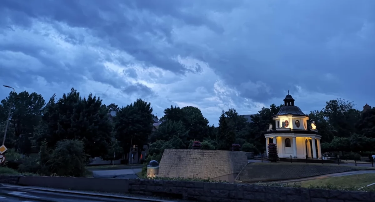 NEWS, Mysłowice możliwe oberwanie chmury podtopienia Miejskie służby gotowości - zdjęcie, fotografia