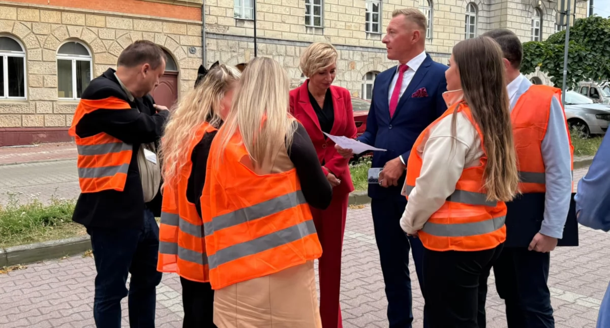 Sesja rady miasta została przerwana z powodu alarmu