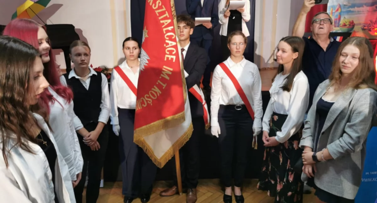 EDUKACJA, szkolny Mysłowicach - zdjęcie, fotografia