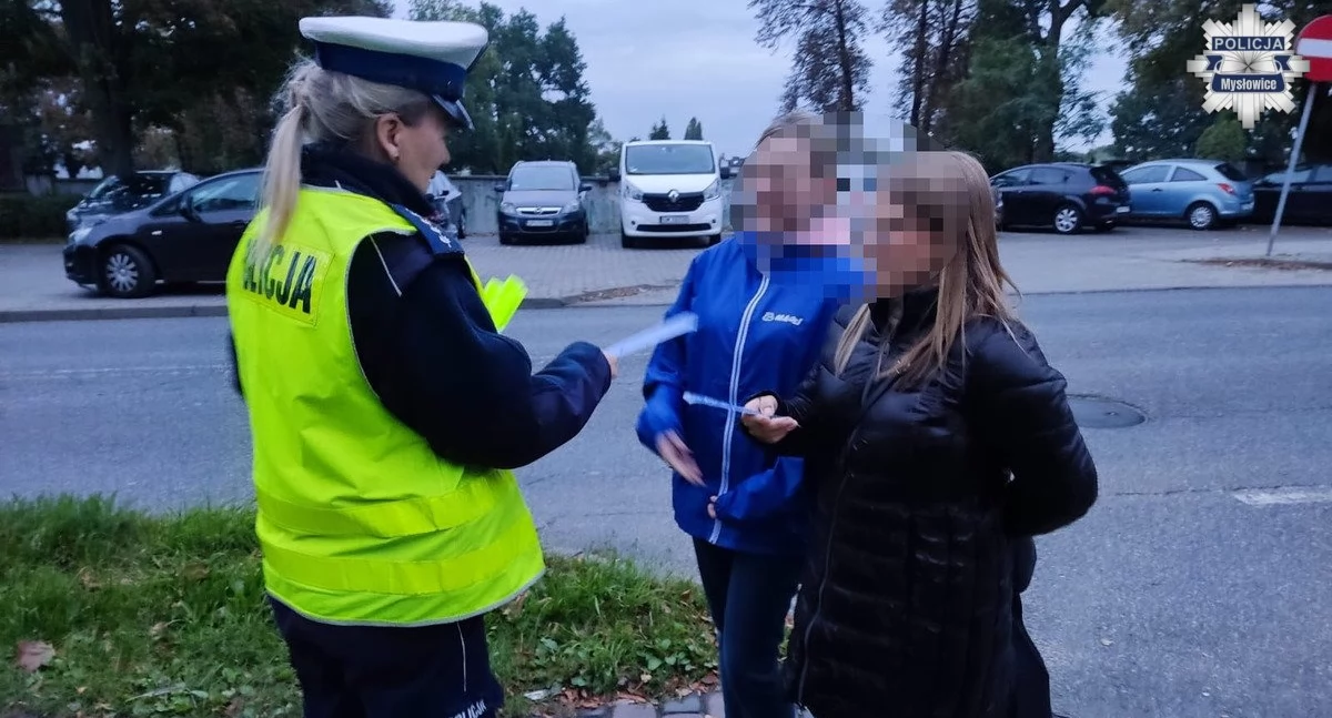 NEWS, Mysłowicka policja rusza akcją „Świeć Przykładem Odblaski” - zdjęcie, fotografia