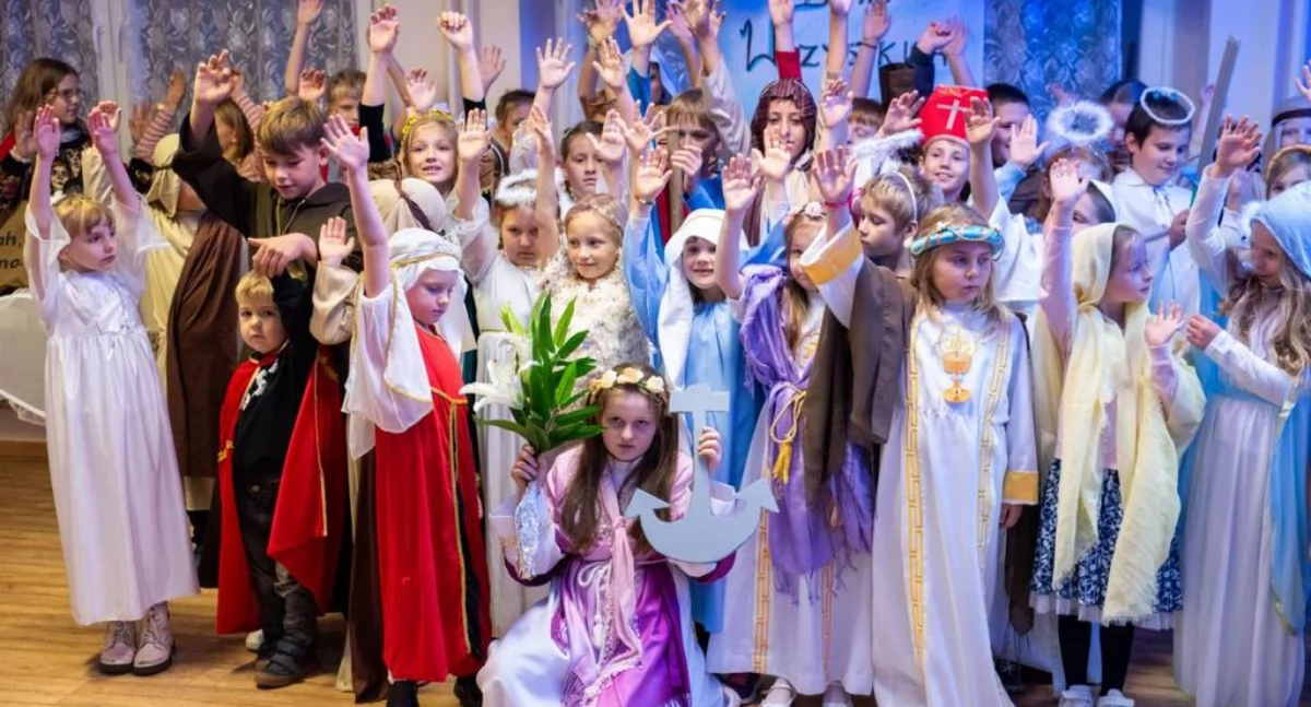 Ubiegłoroczny Bal Wszystkich Świętych w parafii na Wesołej