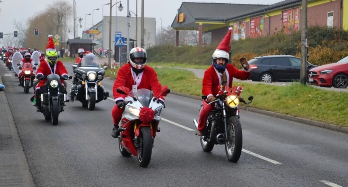 NEWS, Mikołaje motocyklach znów obdarują dzieci - zdjęcie, fotografia
