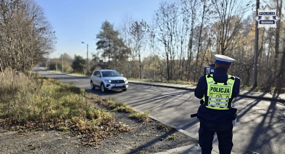 Policjanci przypominają, że bezpieczeństwo na drodze w dużej mierze zależy od samych kierowców. Fot. KMP Mysłowice