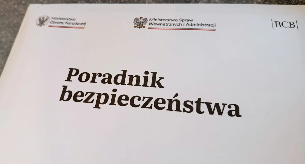 NEWS, domów mysłowiczan trafia „Poradnik bezpieczeństwa” - zdjęcie, fotografia