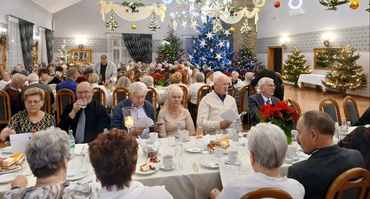 NEWS, Seniorzy koła Imielin świątecznym stole - zdjęcie, fotografia
