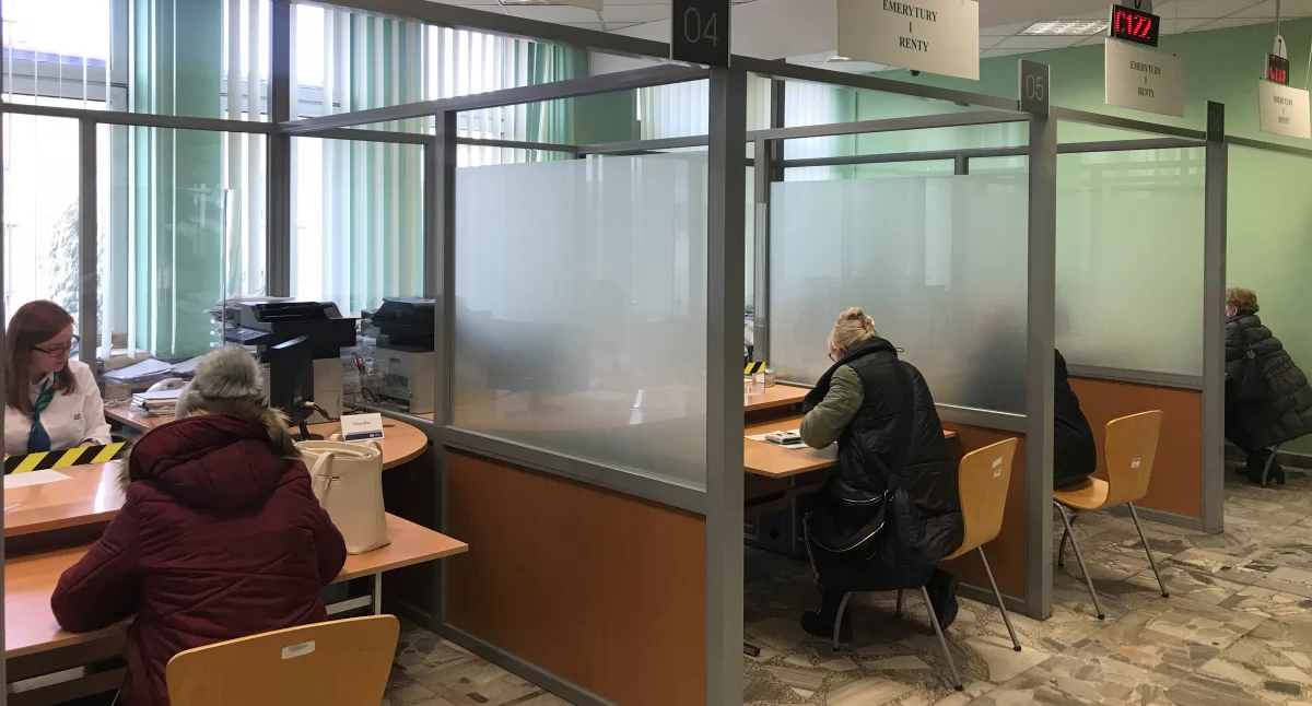 NEWS, Dorabiałeś wcześniejszej emerytury renty Pamiętaj rocznym rozliczeniu - zdjęcie, fotografia
