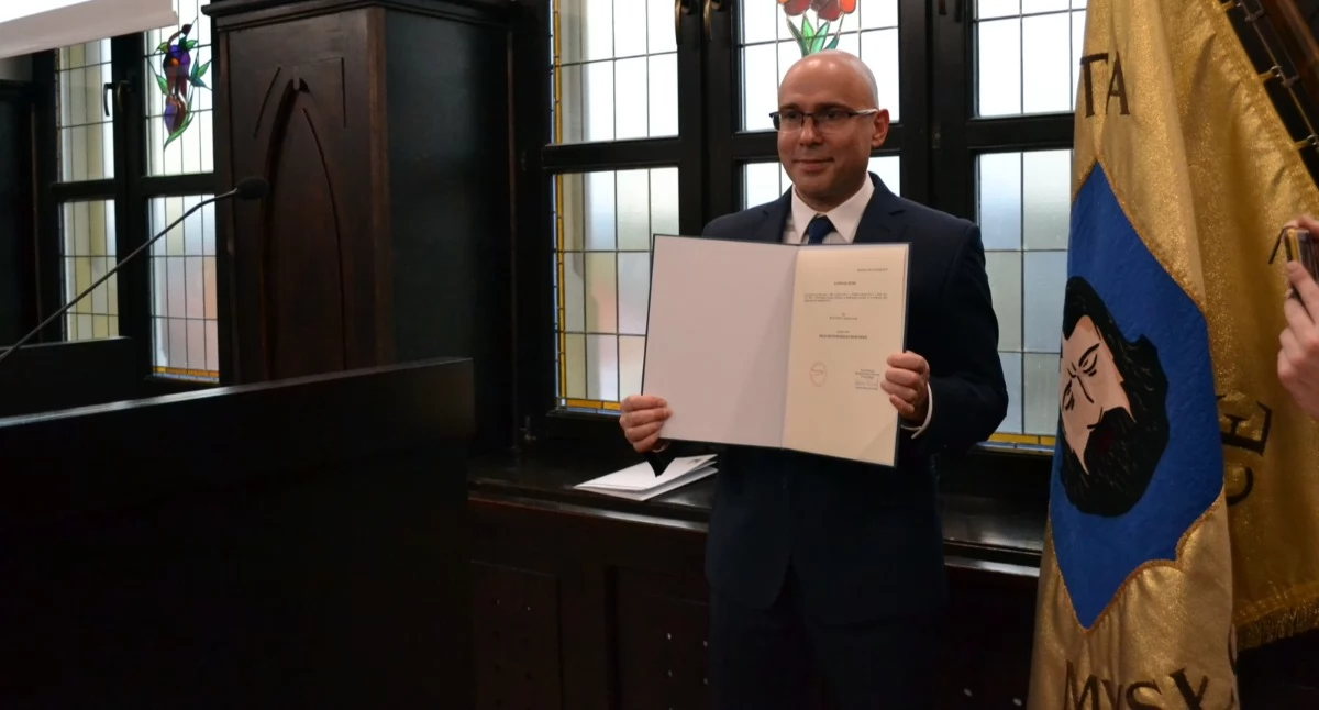 SAMORZĄD, Wyższe wynagrodzenia samorządach Prezydent Mysłowic dostanie podwyżkę - zdjęcie, fotografia
