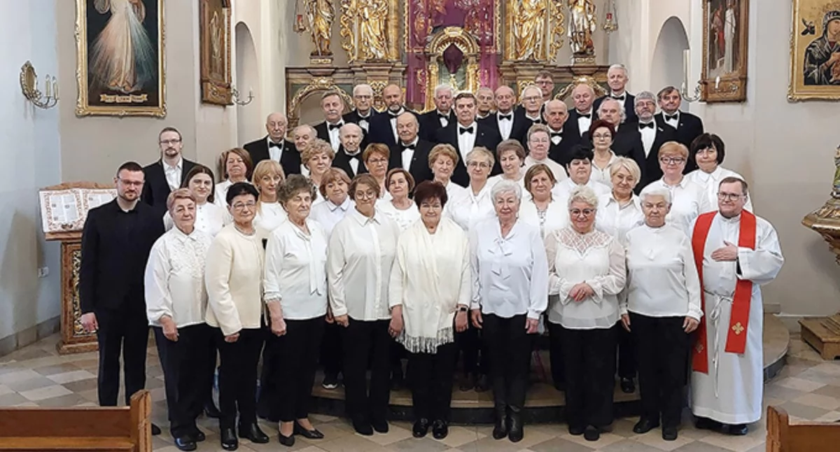 Koncerty i muzyka, Poruszająca Pasja wykonaniu chóru Antoniego Chlondowskiego - zdjęcie, fotografia