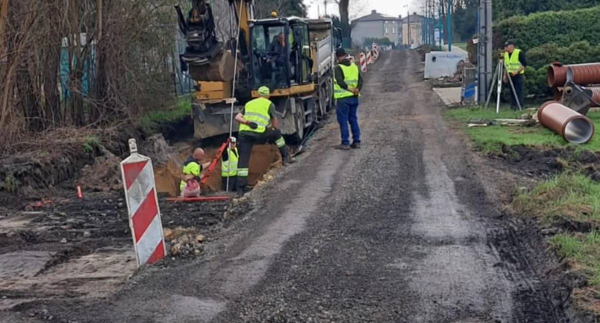 NEWS, Kłopotliwy remont Murckowskiej Objazd skomplikował dowóz dzieci szkoły stał niebezpieczny - zdjęcie, fotografia