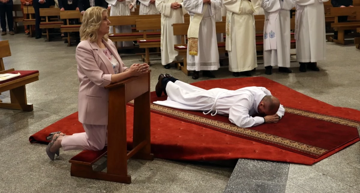 Uroczystość święceń odbyła się w kościele w Kosztowach. Fot. Antonina Zioła