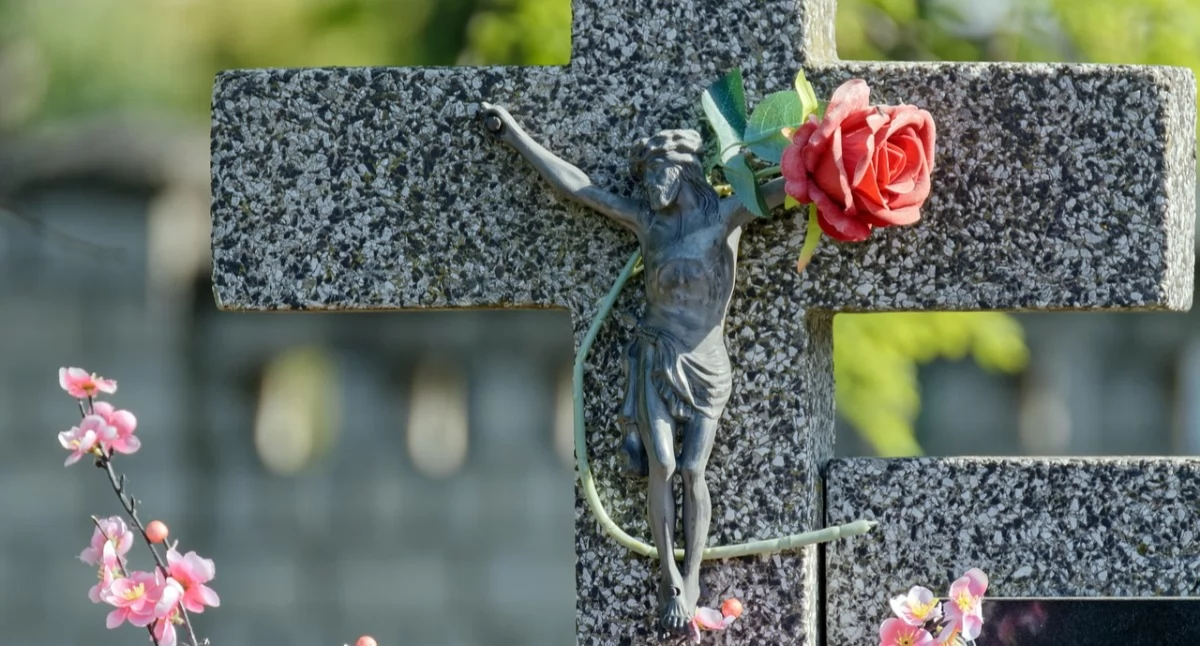 INFORMATOR, Pogrzeby Mysłowicach wspomnienie naszych bliskich - zdjęcie, fotografia