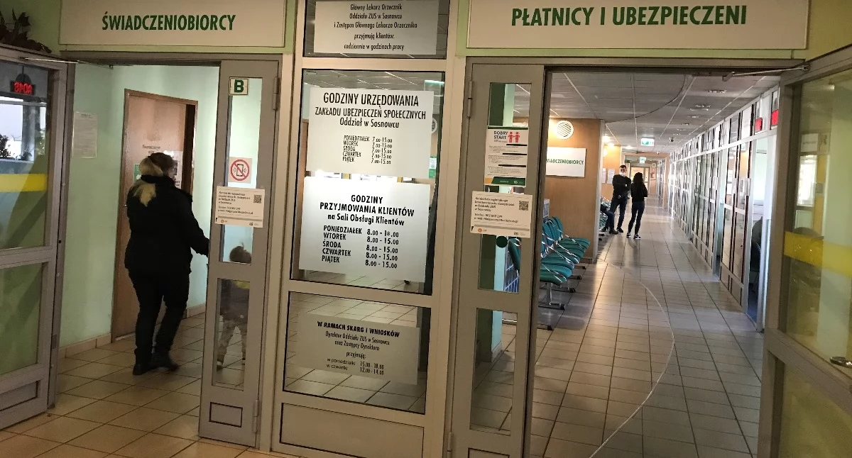 NEWS, Ponad tysięcy osób pobiera rentę socjalną przypomina zasadach - zdjęcie, fotografia