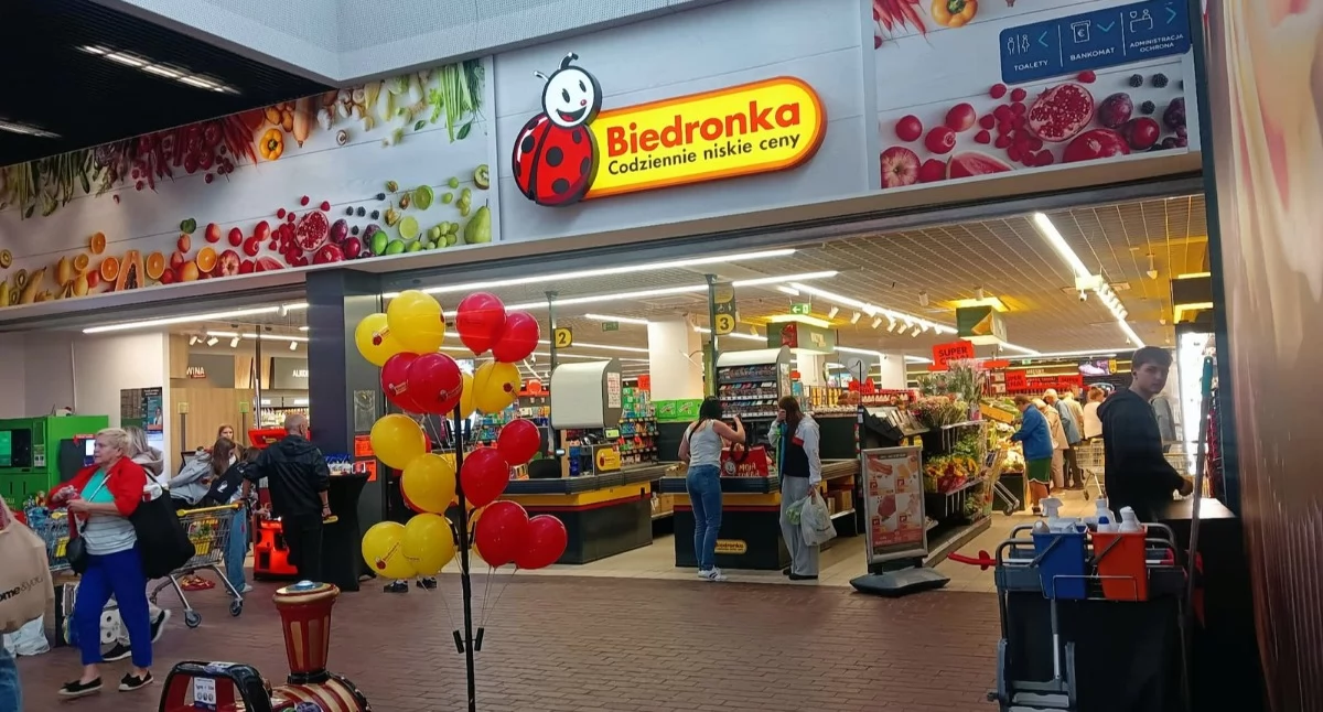 NEWS, otwarcie Biedronki Mysłowicach Odmieniony sklep remoncie - zdjęcie, fotografia