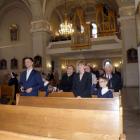 Życzenia i kwiaty dla kapłanów jubilatów