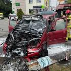 Na ul. Jastruna pijany kierowca wjechał w słup