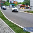 Trawa wokół ronda w centrum Mysłowic