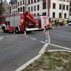 Interwencja służb w Mysłowicach po zderzeniu samochodu osobowego z tramwajem