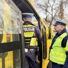 Policyjne kontrole ciężarówek i autobusów 