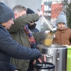 W Dniu Ubogich przygotowali ciepły posiłek dla potrzebujących