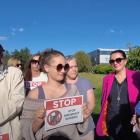 Interwencja : Mieszkańcy Janowa Miejskiego-Ćmoku protestują 
