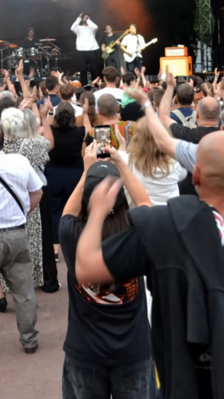 Wakacyjne koncerty w Mysłowicach. Wystąpią After Party, C-Bool i Dedis
